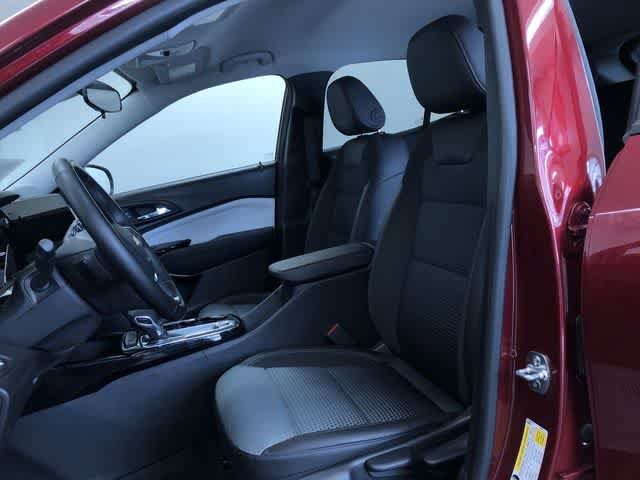 Thumbnail: 2025 Chevrolet Trax - 19