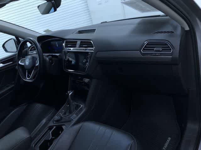 Thumbnail: 2022 Volkswagen Tiguan - 24