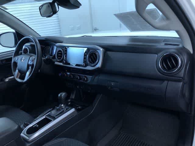 Thumbnail: 2023 Toyota Tacoma - 19