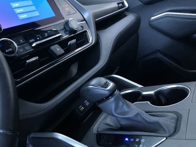 Thumbnail: 2024 Toyota Highlander - 32