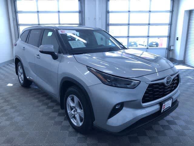 Thumbnail: 2024 Toyota Highlander - 36