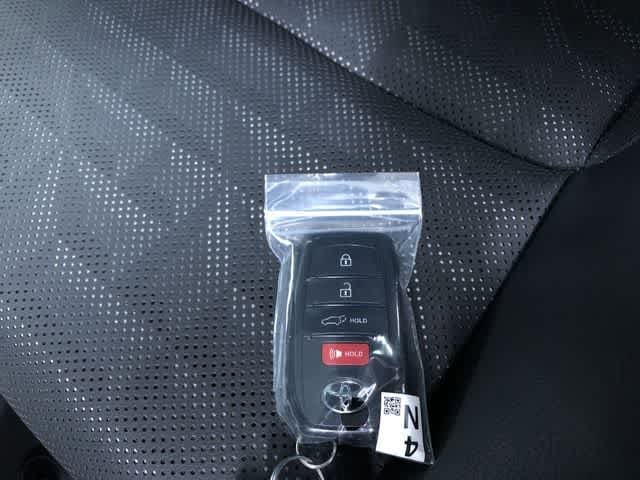 Thumbnail: 2025 Toyota 4Runner - 25