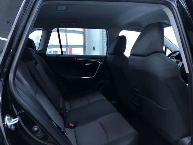 Thumbnail: 2025 Toyota RAV4 - 21