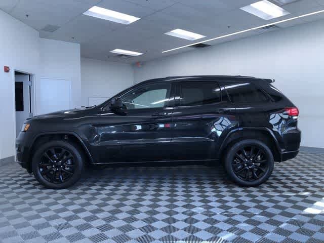 Thumbnail: 2020 Jeep Grand Cherokee - 7