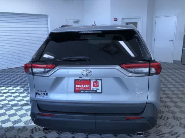 Thumbnail: 2023 Toyota RAV4 - 13