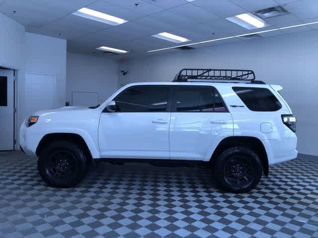 Thumbnail: 2017 Toyota 4Runner - 13