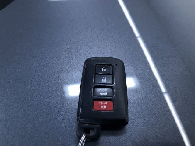 Thumbnail: 2018 Toyota Avalon - 32