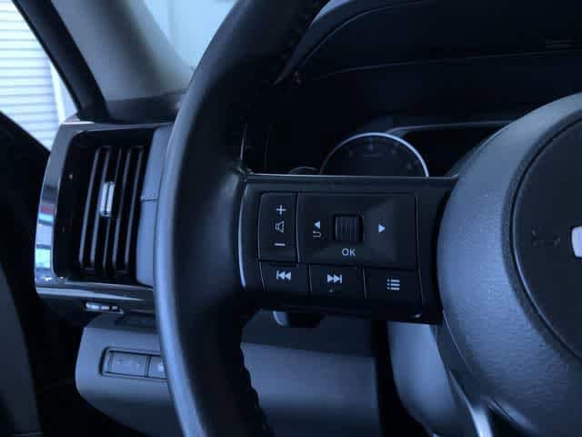 Thumbnail: 2025 Nissan Pathfinder - 25