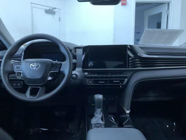 2026 Toyota Camry LE - Photo 17
