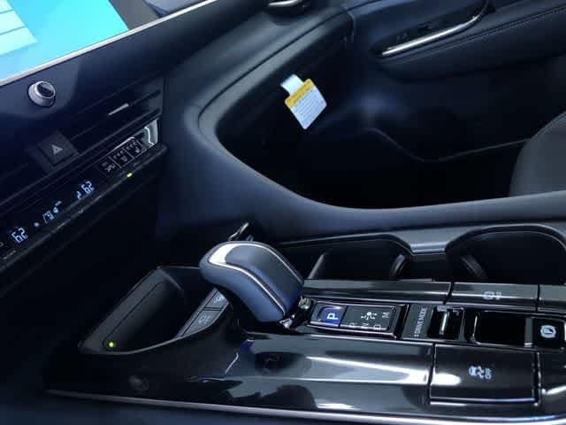 Thumbnail: 2026 Toyota Crown - 30