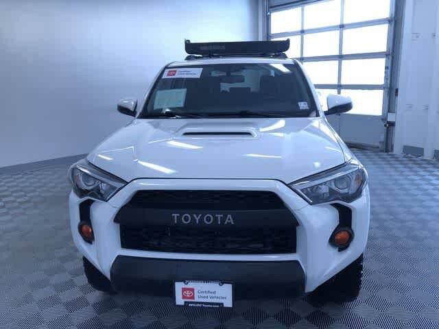 Thumbnail: 2017 Toyota 4Runner - 16