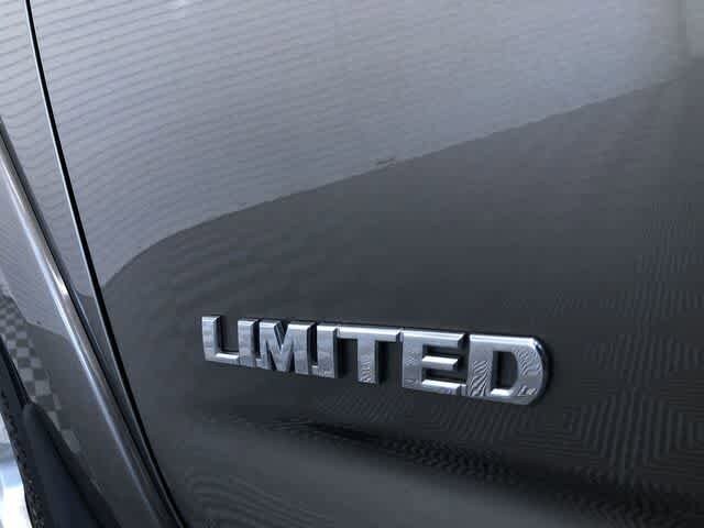 Thumbnail: 2010 Toyota RAV4 - 10