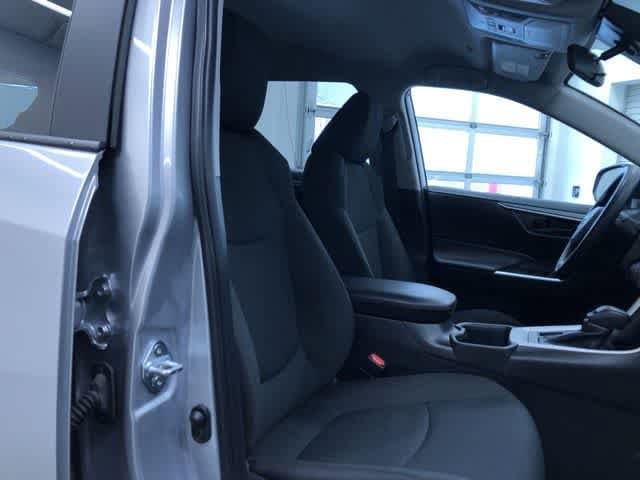 Thumbnail: 2025 Toyota RAV4 - 22