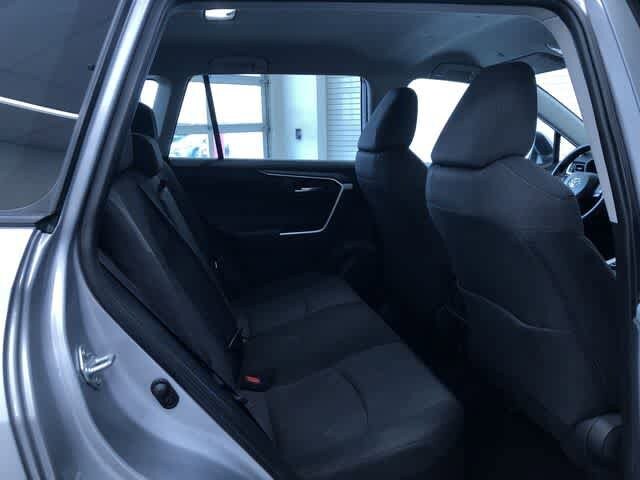 Thumbnail: 2025 Toyota RAV4 - 21