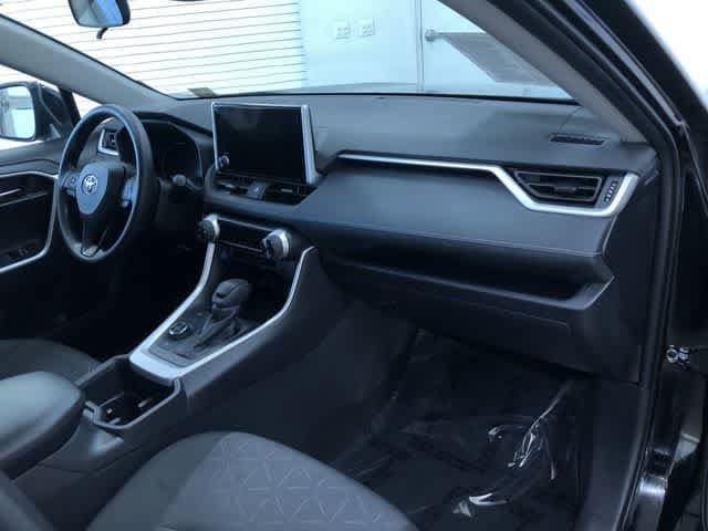 Thumbnail: 2025 Toyota RAV4 - 22