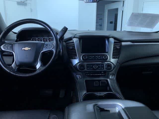 Thumbnail: 2019 Chevrolet Suburban - 10