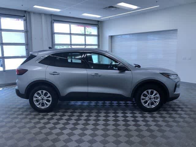Thumbnail: 2024 Ford Escape - 37