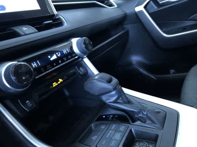 Thumbnail: 2023 Toyota RAV4 - 29