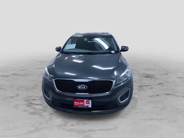 Thumbnail: 2016 Kia Sorento - 5