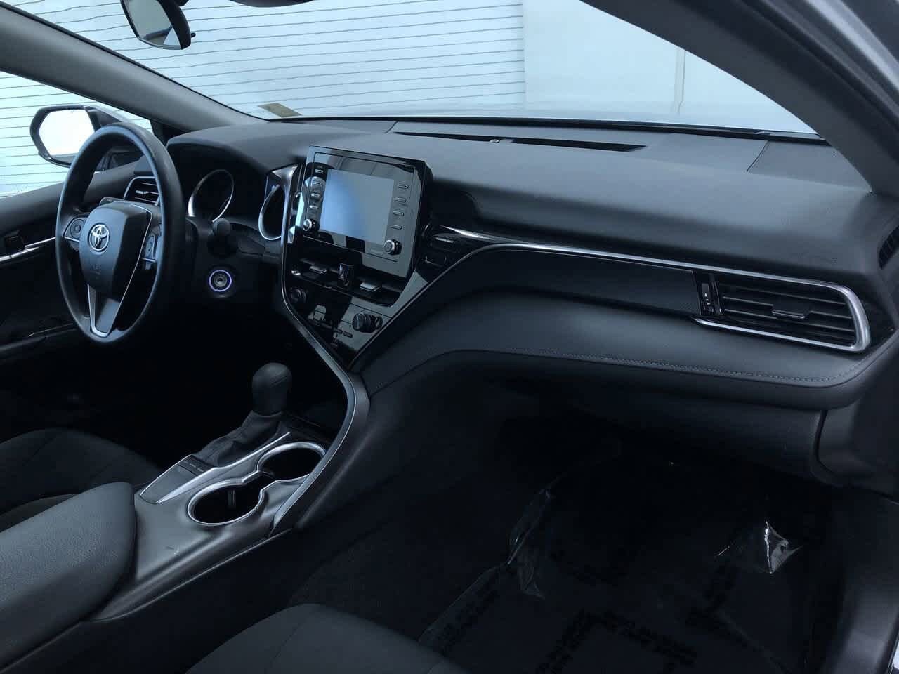 2024 Toyota Camry LE 23