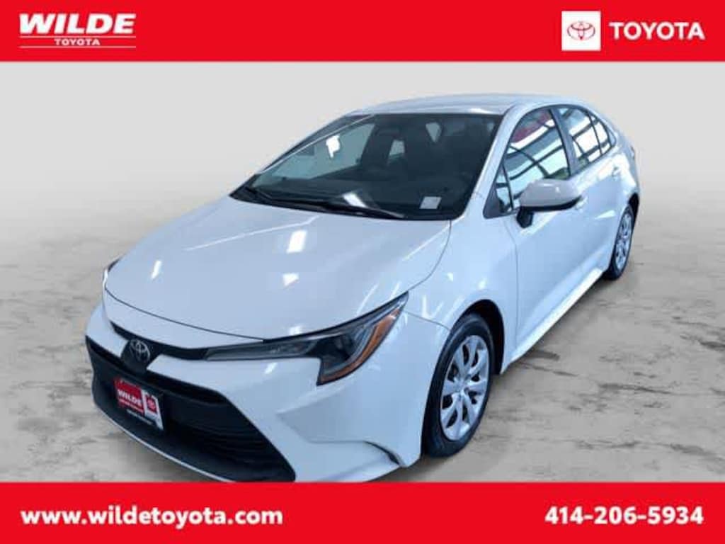 Used 2024 Toyota Corolla LE Car