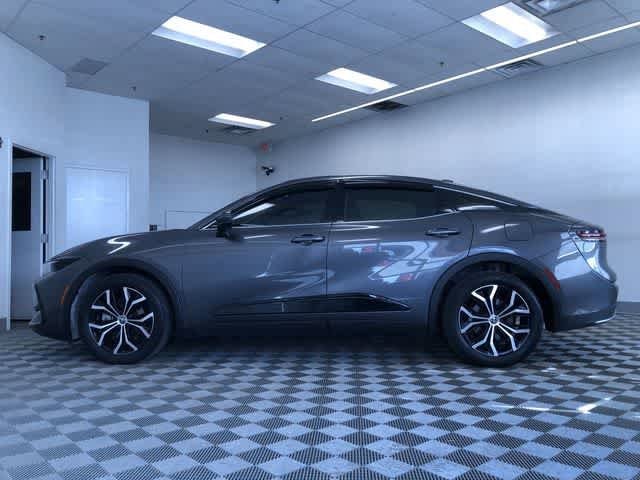 Thumbnail: 2023 Toyota Crown - 13