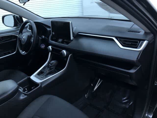 Thumbnail: 2025 Toyota RAV4 - 23