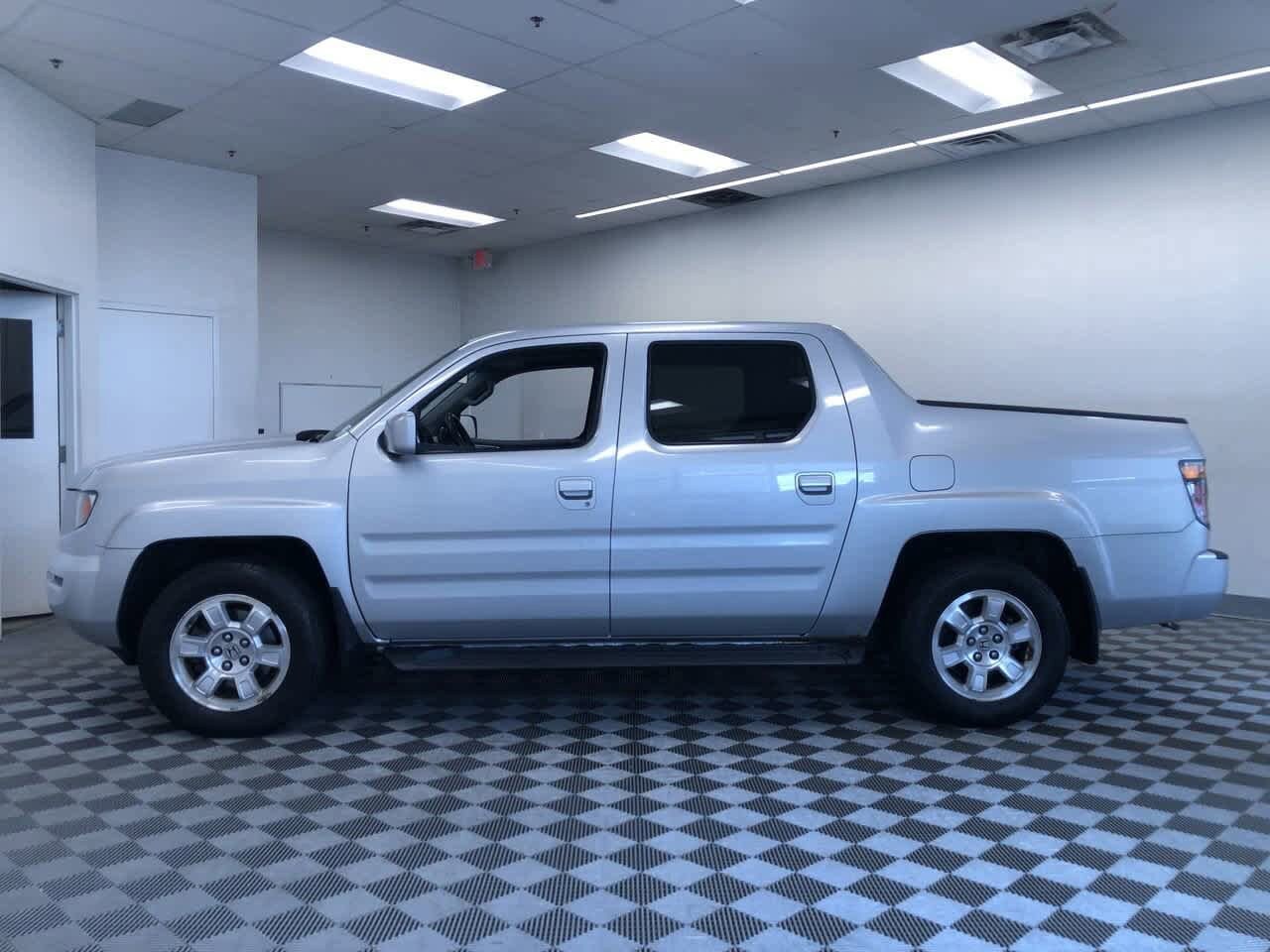 Thumbnail: 2008 Honda Ridgeline - 11