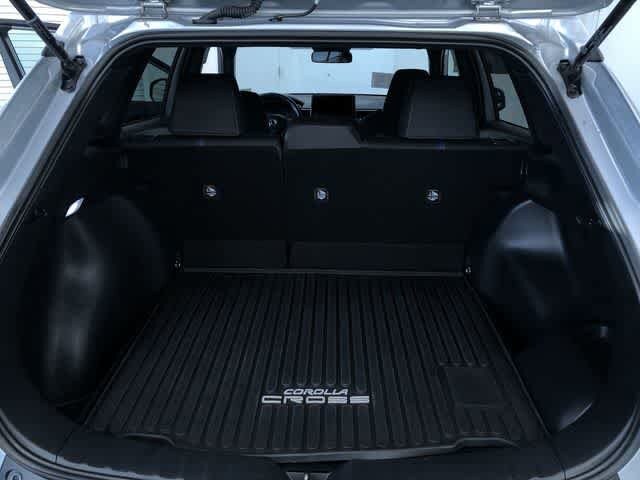 Thumbnail: 2024 Toyota Corolla Cross - 31