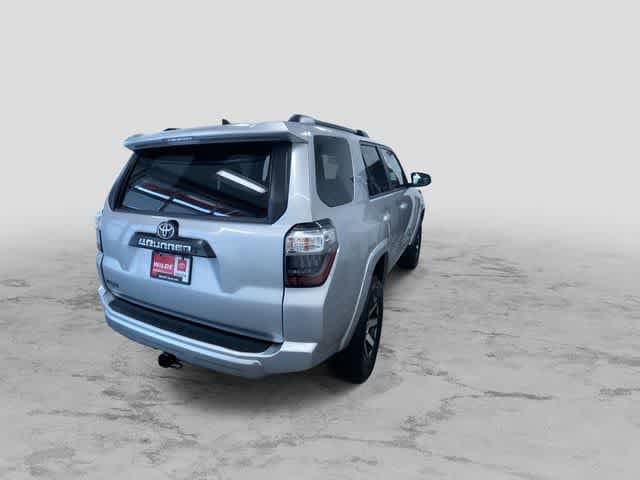 Thumbnail: 2024 Toyota 4Runner - 11