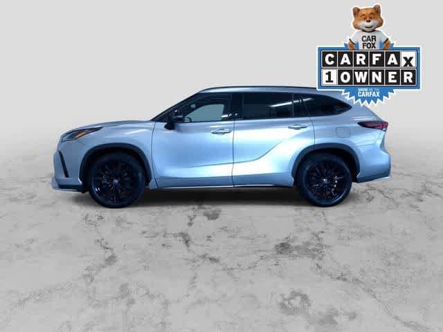 Thumbnail: 2025 Toyota Highlander - 7