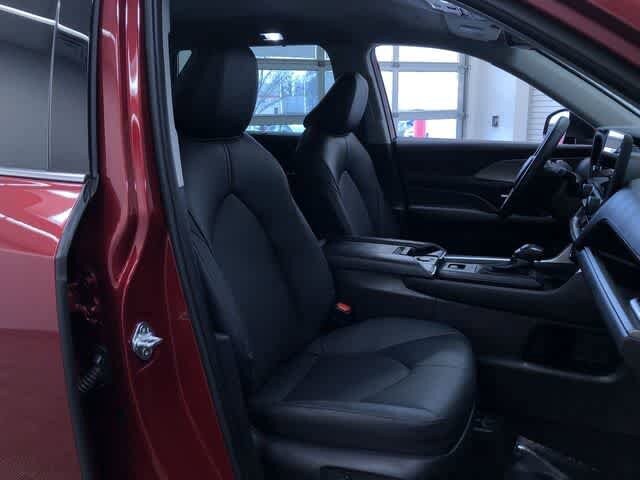 Thumbnail: 2025 Toyota Grand Highlander - 24