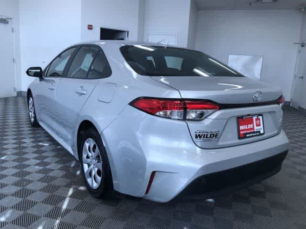 Used 2024 Toyota Corolla LE Car