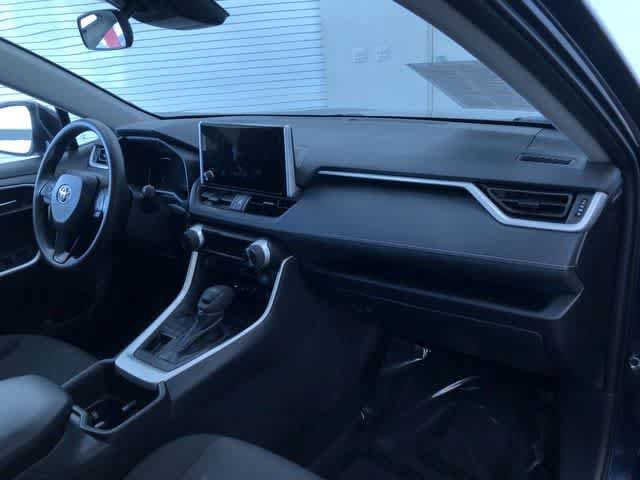 Thumbnail: 2025 Toyota RAV4 - 20