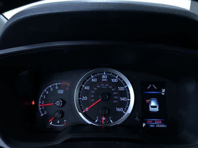 Thumbnail: 2022 Toyota Corolla Cross - 31