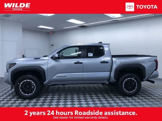 Thumbnail: 2025 Toyota Tacoma - 3