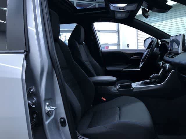 Thumbnail: 2023 Toyota RAV4 - 22