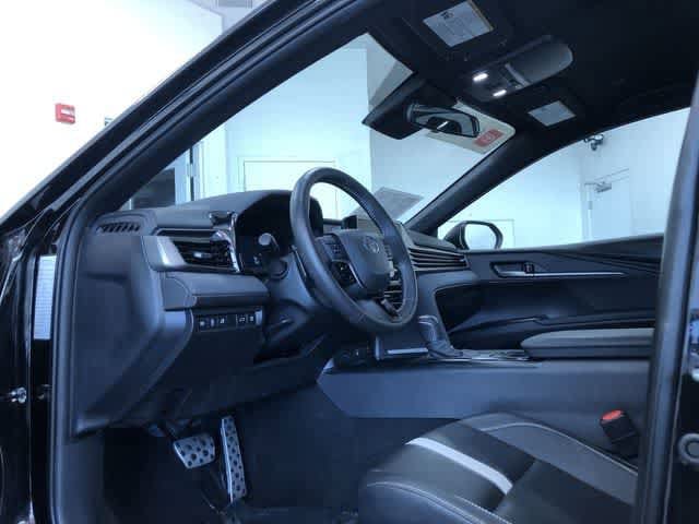 Thumbnail: 2025 Toyota Camry - 11