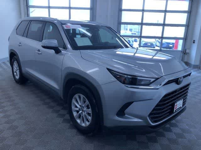 Thumbnail: 2025 Toyota Grand Highlander - 36