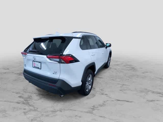 Thumbnail: 2025 Toyota RAV4 - 9