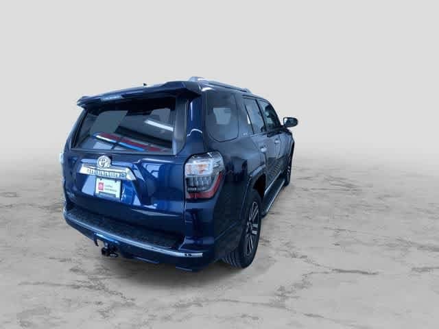 Thumbnail: 2020 Toyota 4Runner - 10