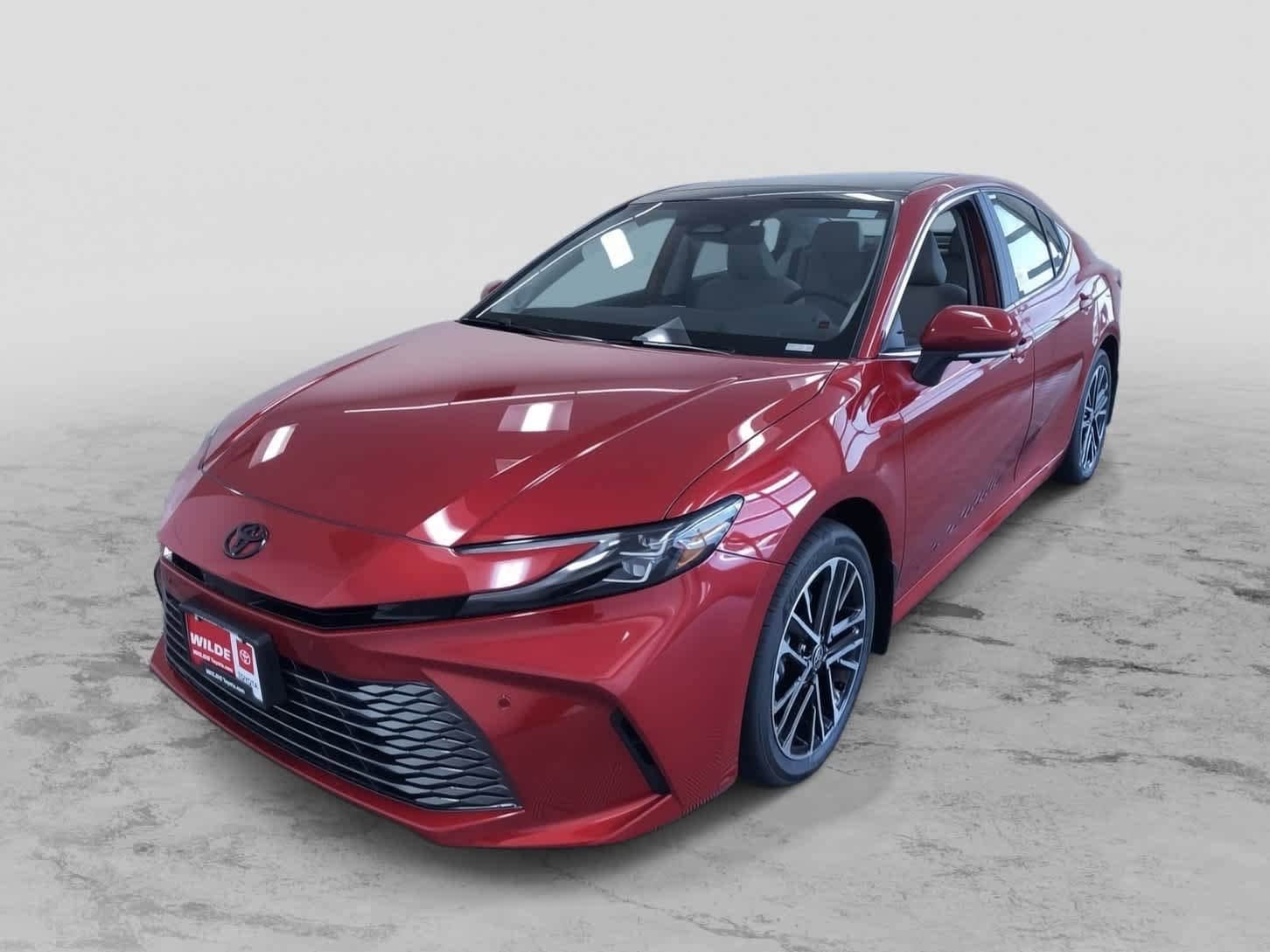 2025 Toyota Camry XLE -
                  West Allis, WI