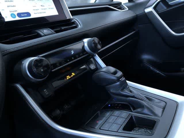Thumbnail: 2025 Toyota RAV4 - 29