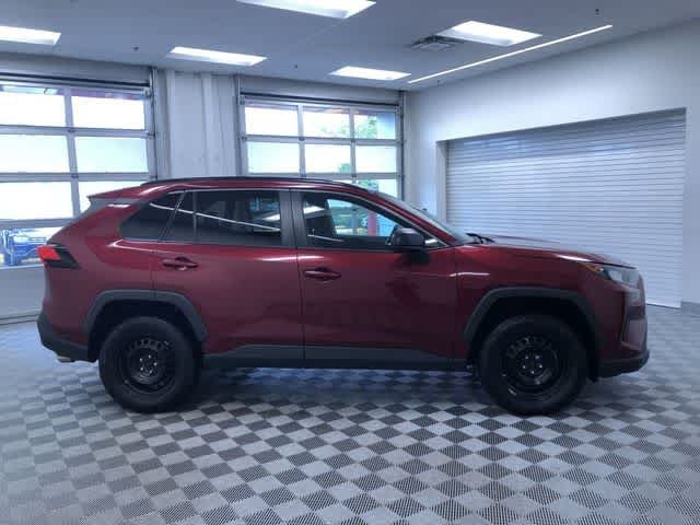 Thumbnail: 2020 Toyota RAV4 - 34