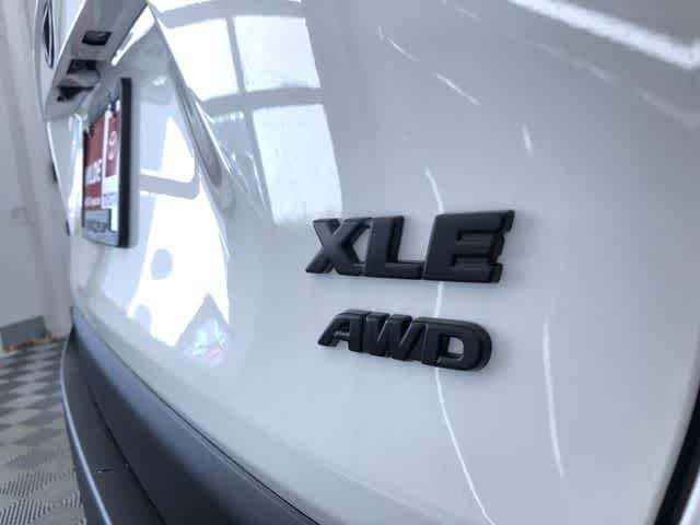 Thumbnail: 2025 Toyota RAV4 - 7