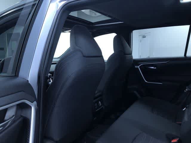 Thumbnail: 2023 Toyota RAV4 - 19