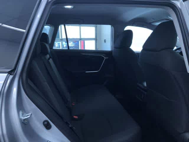 Thumbnail: 2025 Toyota RAV4 - 21