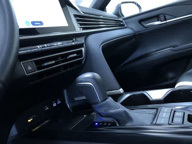 Thumbnail: 2025 Toyota Camry - 31