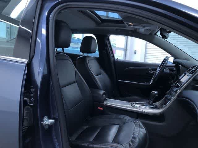 Thumbnail: 2013 Chevrolet Malibu - 23