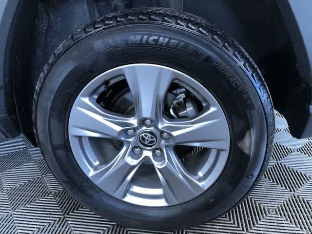 Thumbnail: 2025 Toyota RAV4 - 15